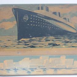 Boîte tôle lithographiée Cirage Suter Le Normandie Cirage Lyon 1930