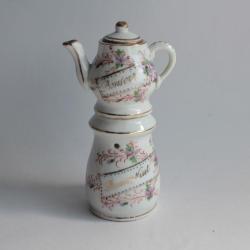 Tisanière poupée porcelaine parlante Bonsoir Bonne Nuit