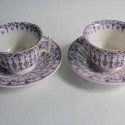 Ancienne tasse à café porcelaine scène animée