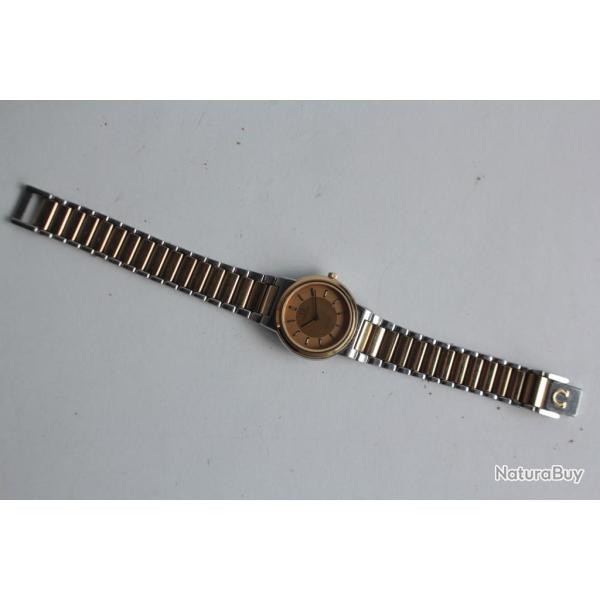 OMEGA Montre quartz femme Deville