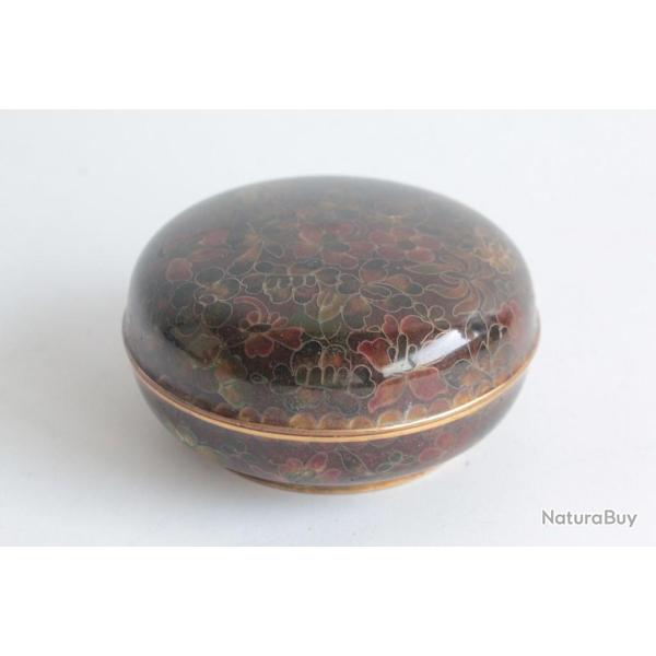 Boite �maux cloisonn�s