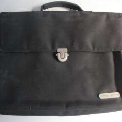 BAUME & MERCIER Sacoche porte documents Montre