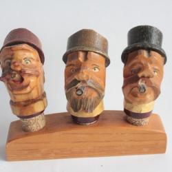 Présentoir 3 Bouchons à système bois sculpté Art Populaire