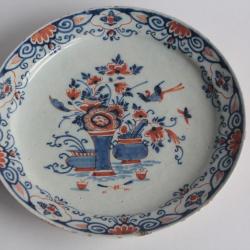 Assiette faïence Delft XVIIIe siècle
