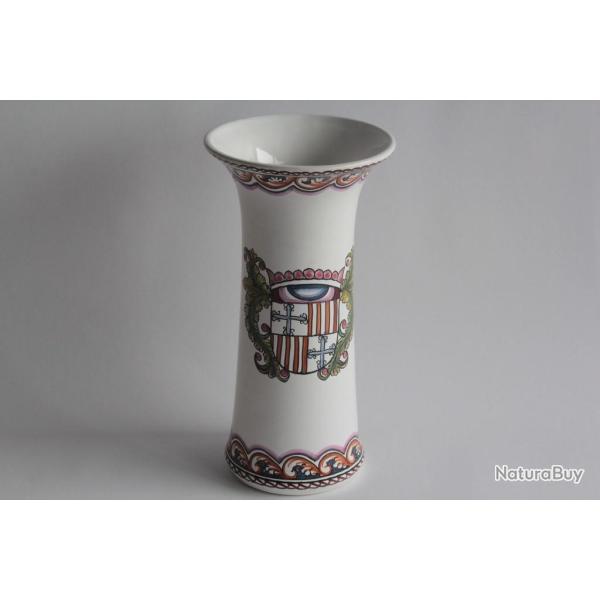 Vase cramique armoiries Estrela de Conimbriga Portugal