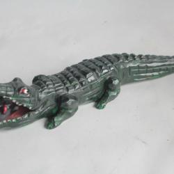 Porte crayon Crocodile mangeur d'homme