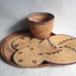 Corbeille Dessous de plat Tutsi Rwanda Burundi vannerie Afrique