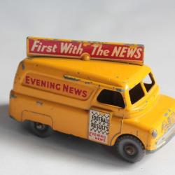 LESNEY Véhicule miniature N°42 Evening News Van