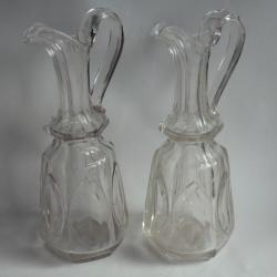 Paire Carafes cristal taillé