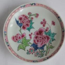 Coupelle porcelaine Chine Famille rose Compagnie des Indes XVIIIe siècle