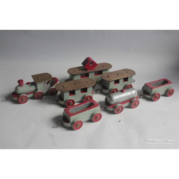 Ancien Train en bois Jouet