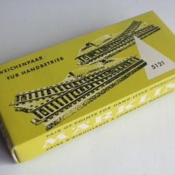 MARKLIN Paire d'aiguillages à commande manuelle HO 5121