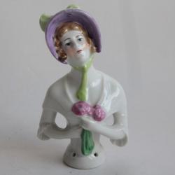 Demi figurine porcelaine Femme