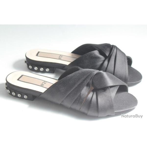 Mules plates satin noir et strass N�21 T37,5