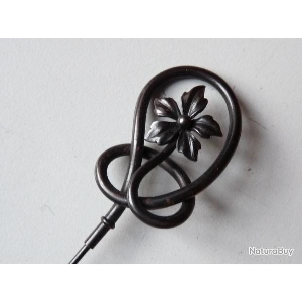 pingle  chapeau Art nouveau