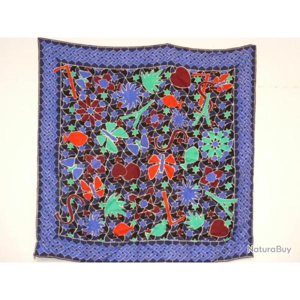 Foulard soie YVES SAINT LAURENT accessoires mode luxe