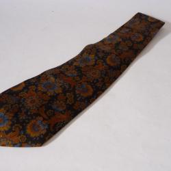 Cravate soie Balenciaga