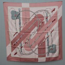 HERMES Foulard soie Clic Clac Julia Abadie