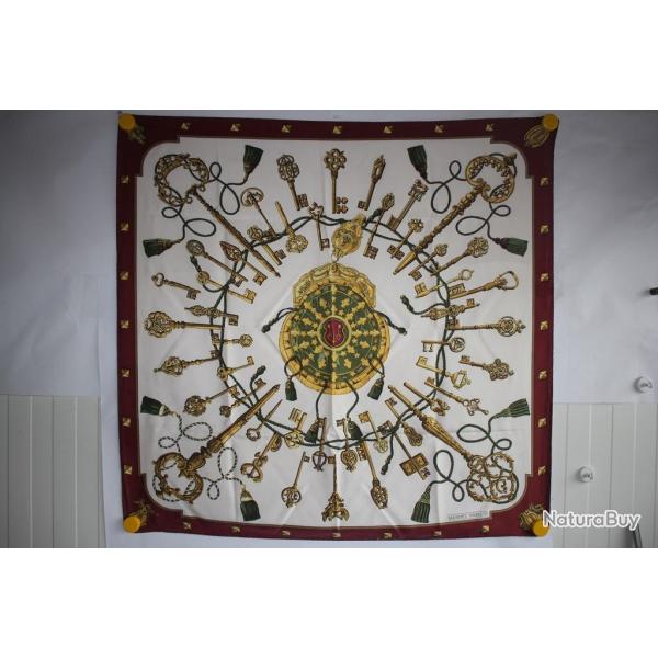 HERMES Foulard soie Les Clefs Caty Latham