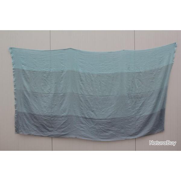 HERMES �tole soie cachemire bleu N�pal