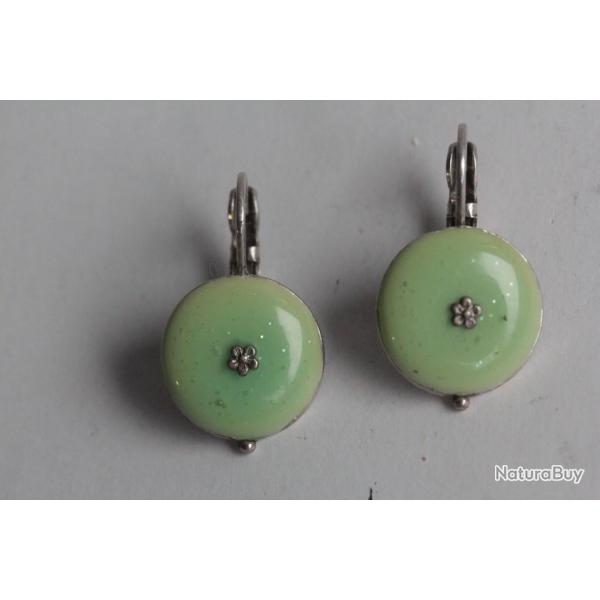 Boucles d'oreilles Statu Quo