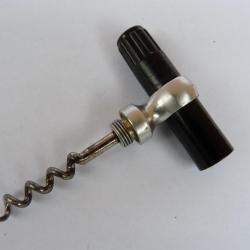 Tire-bouchon ancien vin vignes