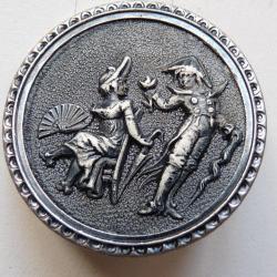 Grand  bouton XIXe si&egrave;cle  sc&egrave;ne romantique   Napol&eacute;on III