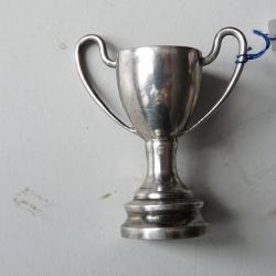 Mini coupe argent jouet poup&eacute;e