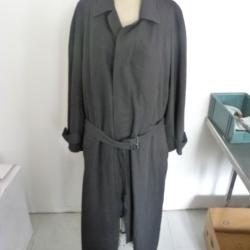 Imperm&eacute;able BURBERRY Noir T 42