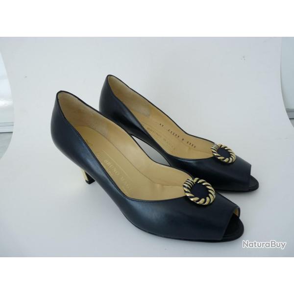 Chaussures femme BRUNO MAGLI T37
