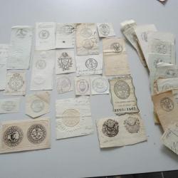Lot de ( +70 ) cachets a sec et sceaux