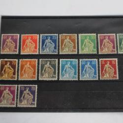 Timbres Suisse Helvétie à l'épée