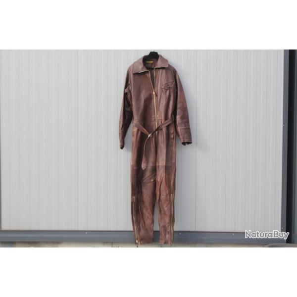 Combinaison de pilote cuir Ragl�na Champs-�lys�es Aviation automobile