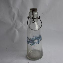Ancienne bouteille a lait Saint Maurice