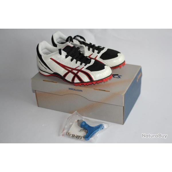 Chaussures de course � pointes ASICS Hyper MD T 40,5