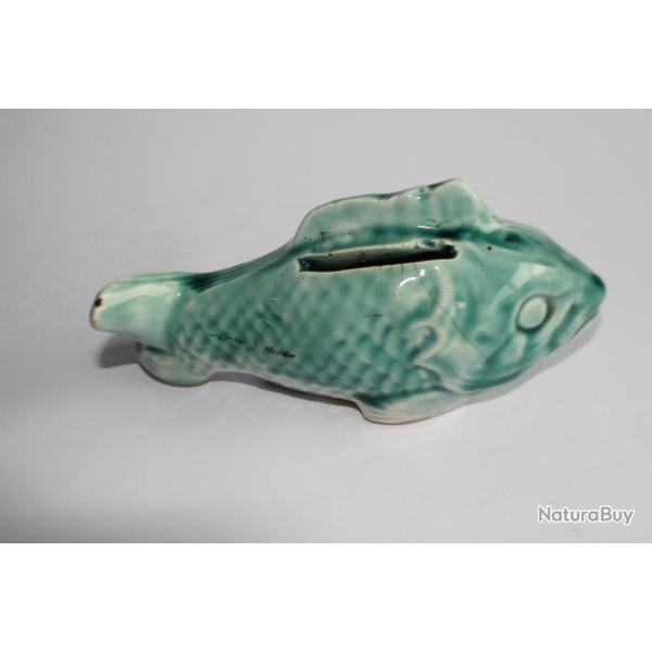 Ancienne tirelire � casser barbotine poisson