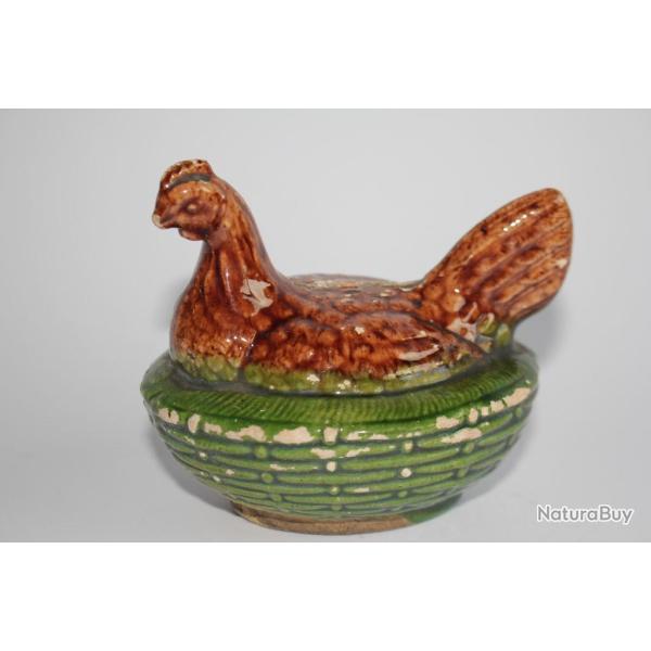 Ancienne tirelire � casser Poule couveuse fa�ence