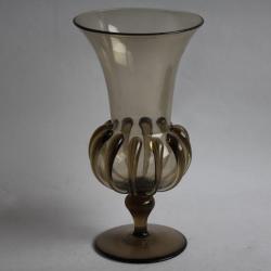Vase verre teinté noir translucide