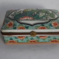 Ancienne boite porcelaine Chine