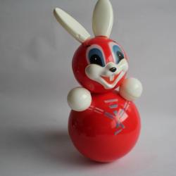 Grand culbuto vintage celluloïd lapin jouet
