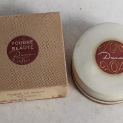 Boite à poudre Poudre de beauté Danas Paris