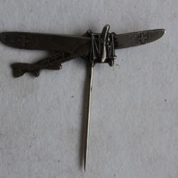 Ancienne épinglette meeting d'aviation Avion Suisse Huguenin