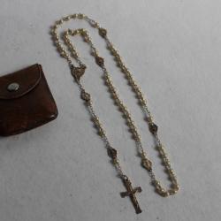 Chapelet ancien perles et métal argenté + écrin