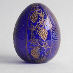 OEuf verre gravé St Petersburg Russie style Fabergé