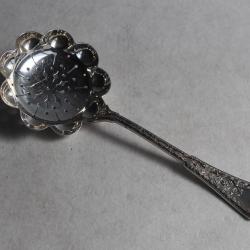 TIFFANY & Co Cuill&egrave;re saupoudreuse argent Persian