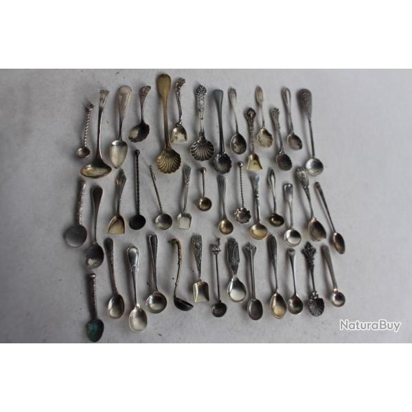 Collections 41 anciennes cuill�res a sel argent