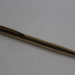 CARAN D'ACHE Stylo bille Madison plaqu&eacute; or Benson & Hedges