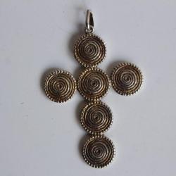 Pendentif Croix en argent design ARVOR