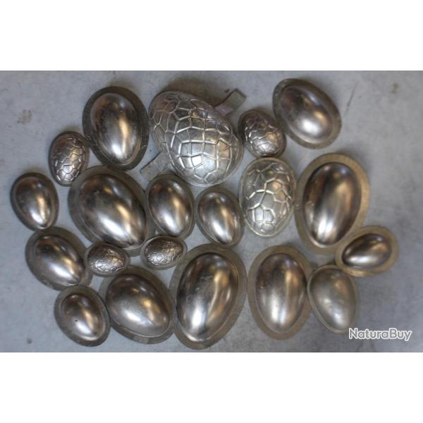 Anciens moules OEufs chocolat p�tisserie cuisine