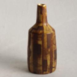 Vase c&eacute;ramique sign&eacute; GB Suisse